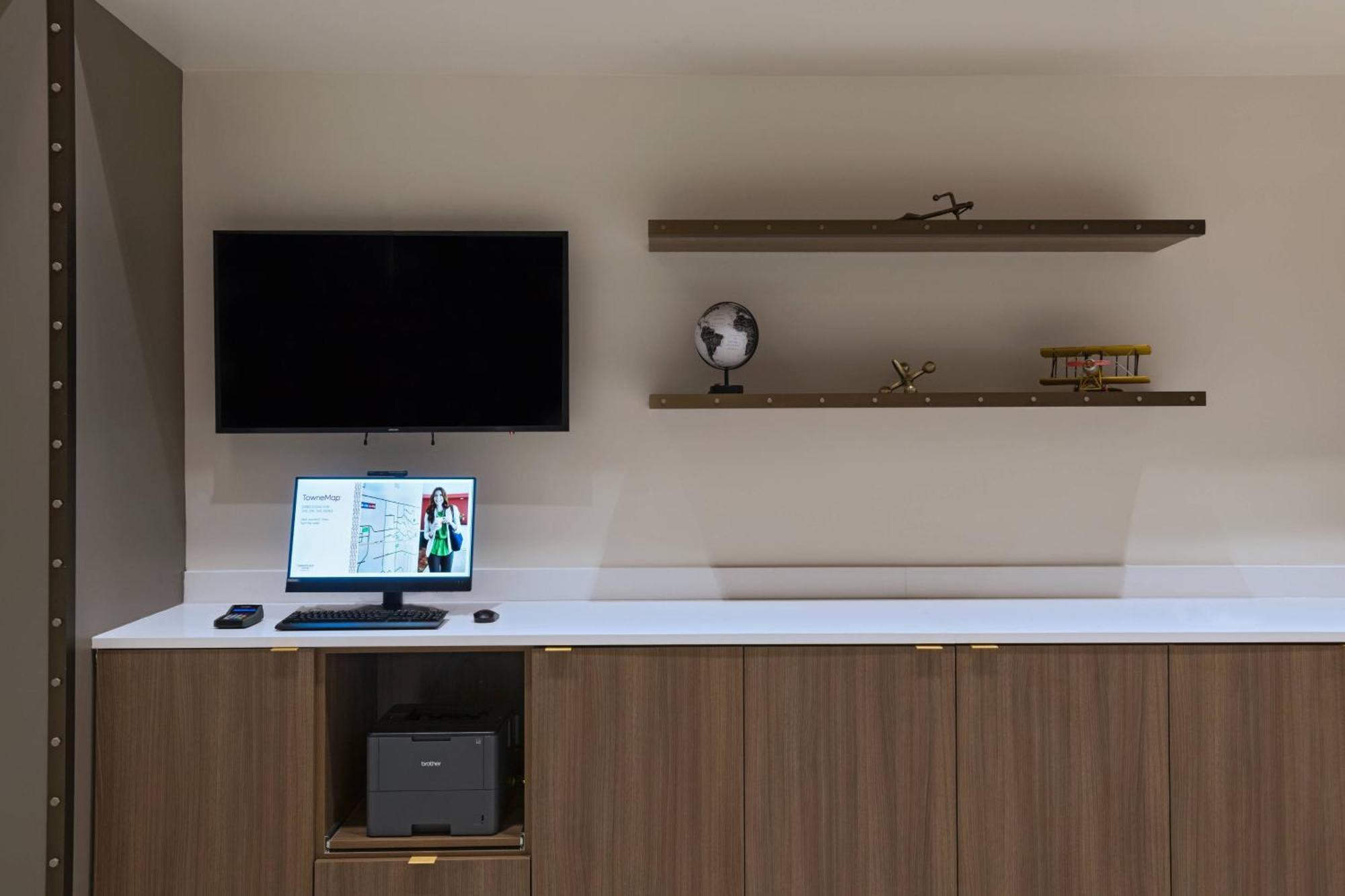 Towneplace Suites By Marriott San Diego Airport/Liberty Station Zewnętrze zdjęcie
